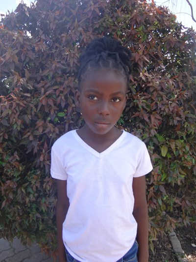 Help Stella Kateya by becoming a child sponsor. Sponsoring a child is a rewarding and heartwarming experience.