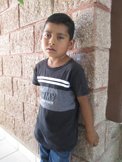 Help Alberto Mauricio by becoming a child sponsor. Sponsoring a child is a rewarding and heartwarming experience.