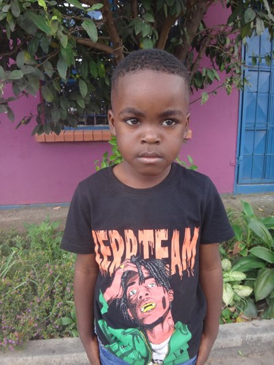 Help Andrew Mwamba by becoming a child sponsor. Sponsoring a child is a rewarding and heartwarming experience.