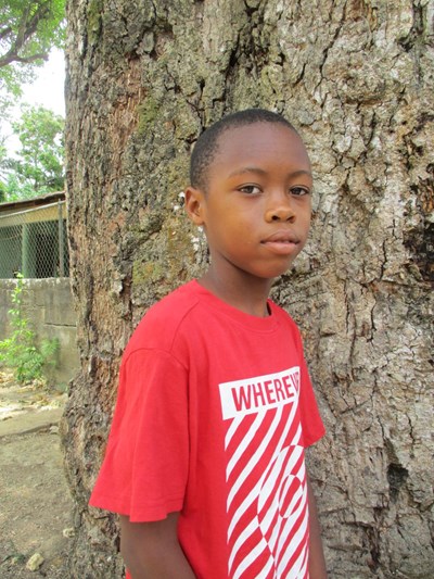 Help Yeison Antonio by becoming a child sponsor. Sponsoring a child is a rewarding and heartwarming experience.