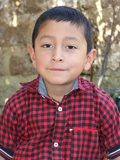Help Kevin Josue by becoming a child sponsor. Sponsoring a child is a rewarding and heartwarming experience.