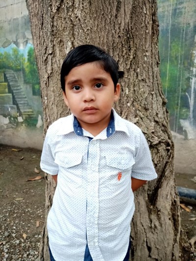 Help Elfren Josue by becoming a child sponsor. Sponsoring a child is a rewarding and heartwarming experience.