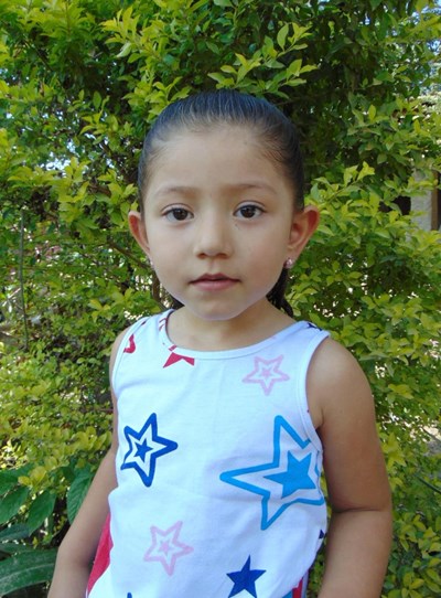 Help Bianca Yamileth by becoming a child sponsor. Sponsoring a child is a rewarding and heartwarming experience.