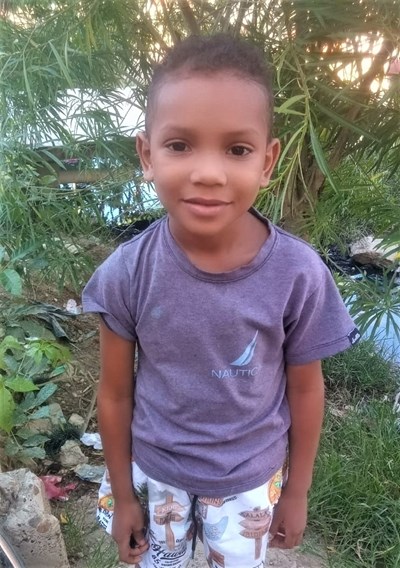 Help Andres David by becoming a child sponsor. Sponsoring a child is a rewarding and heartwarming experience.
