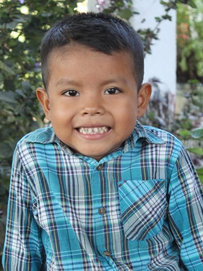Help Javier Abdiel by becoming a child sponsor. Sponsoring a child is a rewarding and heartwarming experience.