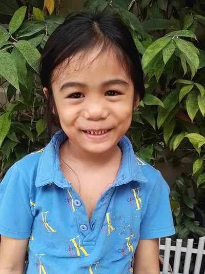 Help Steve L. by becoming a child sponsor. Sponsoring a child is a rewarding and heartwarming experience.