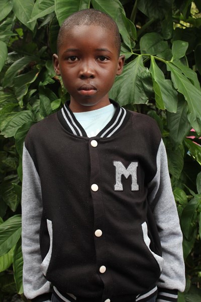 Help Richard by becoming a child sponsor. Sponsoring a child is a rewarding and heartwarming experience.