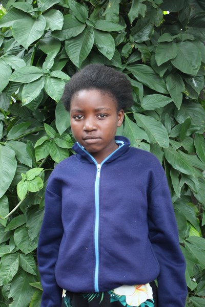 Help Mutinta by becoming a child sponsor. Sponsoring a child is a rewarding and heartwarming experience.