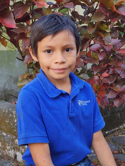 Help Esvin Jose by becoming a child sponsor. Sponsoring a child is a rewarding and heartwarming experience.