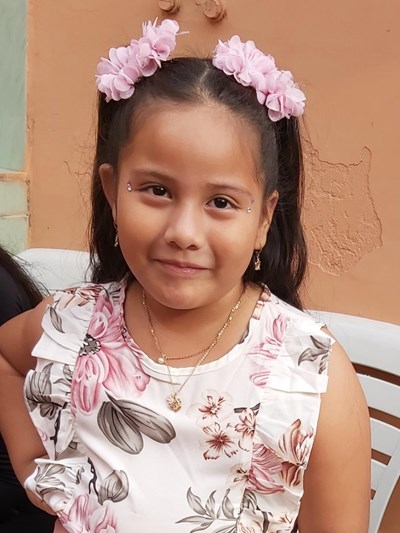 Help Ariana Arlette by becoming a child sponsor. Sponsoring a child is a rewarding and heartwarming experience.