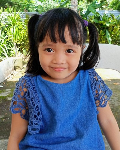 Help Scarlett Julia A. by becoming a child sponsor. Sponsoring a child is a rewarding and heartwarming experience.