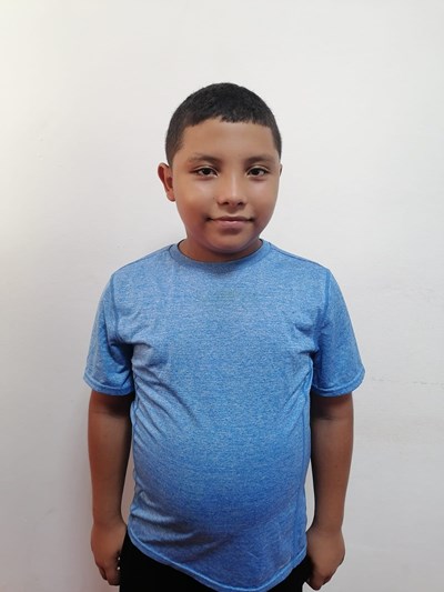 Help Jareth Emanuel by becoming a child sponsor. Sponsoring a child is a rewarding and heartwarming experience.