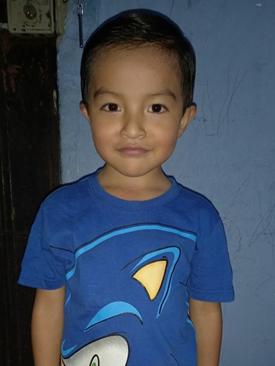 Help Dereck Dariel by becoming a child sponsor. Sponsoring a child is a rewarding and heartwarming experience.