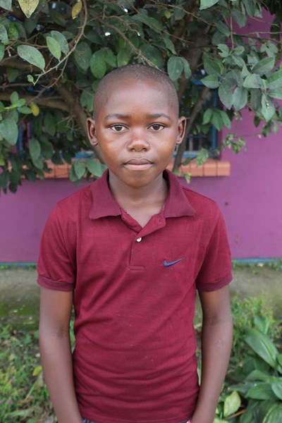 Help Amon by becoming a child sponsor. Sponsoring a child is a rewarding and heartwarming experience.