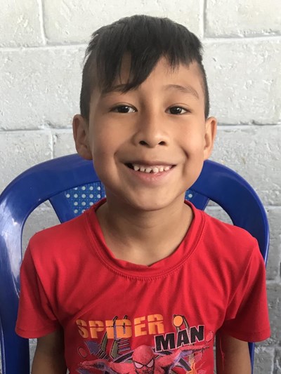 Help Edgar Santiago by becoming a child sponsor. Sponsoring a child is a rewarding and heartwarming experience.