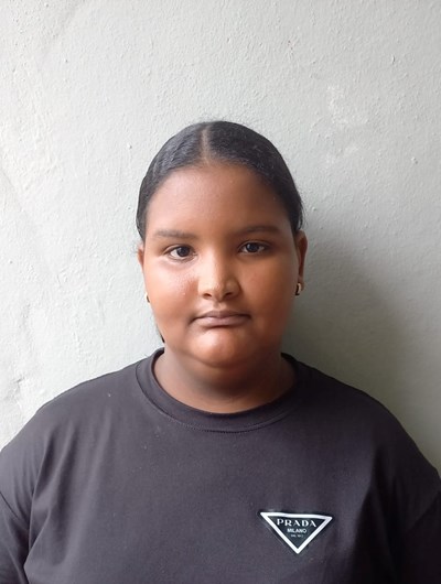Help Yerlissa by becoming a child sponsor. Sponsoring a child is a rewarding and heartwarming experience.