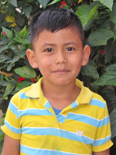 Help Edward Camilo by becoming a child sponsor. Sponsoring a child is a rewarding and heartwarming experience.