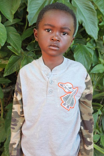 Help Titus by becoming a child sponsor. Sponsoring a child is a rewarding and heartwarming experience.