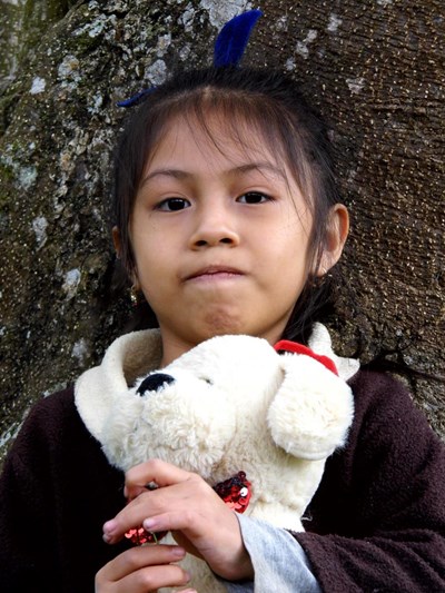 Help Yenifer Abigail by becoming a child sponsor. Sponsoring a child is a rewarding and heartwarming experience.
