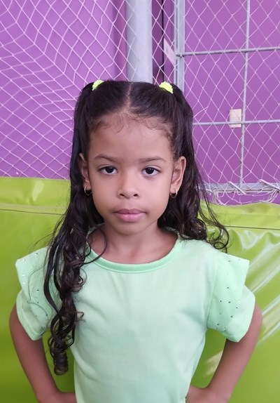Help Valentina by becoming a child sponsor. Sponsoring a child is a rewarding and heartwarming experience.