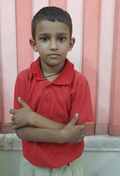 Help Karan by becoming a child sponsor. Sponsoring a child is a rewarding and heartwarming experience.