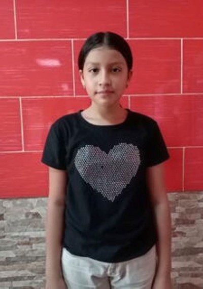 Help Melanie Giselle by becoming a child sponsor. Sponsoring a child is a rewarding and heartwarming experience.