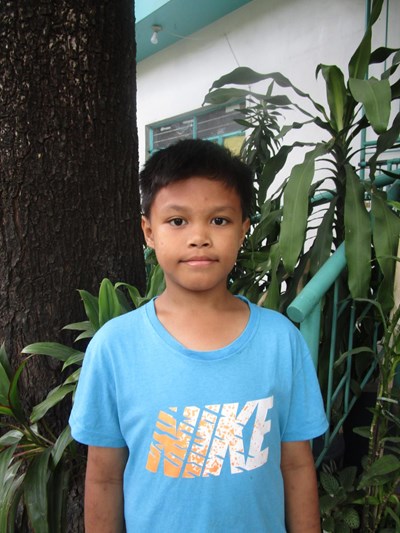 Help Alexander A. by becoming a child sponsor. Sponsoring a child is a rewarding and heartwarming experience.