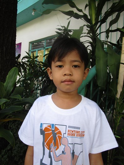 Help Jover D. by becoming a child sponsor. Sponsoring a child is a rewarding and heartwarming experience.