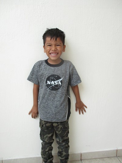 Help Mateo De Jesús by becoming a child sponsor. Sponsoring a child is a rewarding and heartwarming experience.