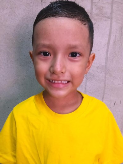 Help Damian Ezequiel by becoming a child sponsor. Sponsoring a child is a rewarding and heartwarming experience.