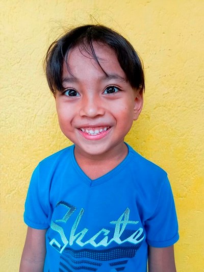 Help Angel De Jesus by becoming a child sponsor. Sponsoring a child is a rewarding and heartwarming experience.
