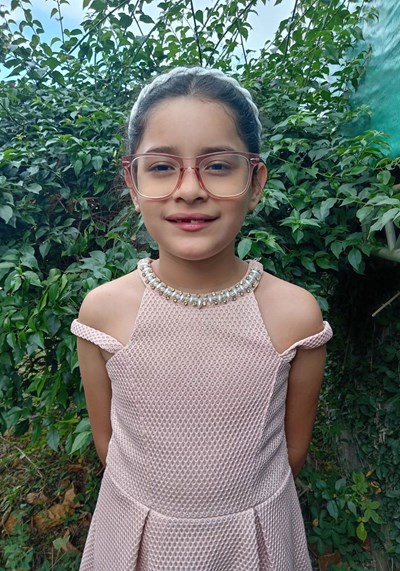 Help Mia Isabella by becoming a child sponsor. Sponsoring a child is a rewarding and heartwarming experience.