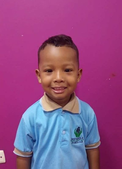 Help Jael Jose by becoming a child sponsor. Sponsoring a child is a rewarding and heartwarming experience.