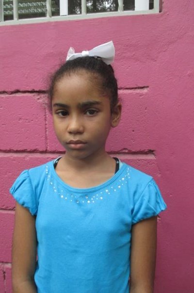 Help Rosa Lisbeth by becoming a child sponsor. Sponsoring a child is a rewarding and heartwarming experience.