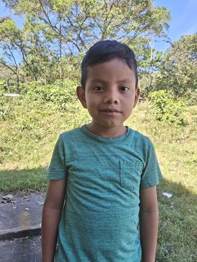 Help Angel Leonardo by becoming a child sponsor. Sponsoring a child is a rewarding and heartwarming experience.