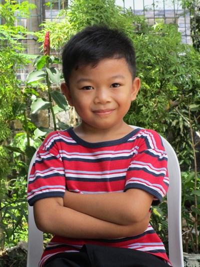 Help Evan Joshua R. by becoming a child sponsor. Sponsoring a child is a rewarding and heartwarming experience.