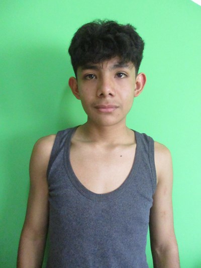 Help Manuel by becoming a child sponsor. Sponsoring a child is a rewarding and heartwarming experience.