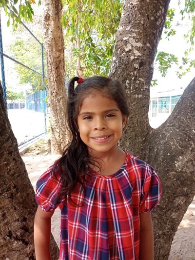 Help Isabella Andrea by becoming a child sponsor. Sponsoring a child is a rewarding and heartwarming experience.