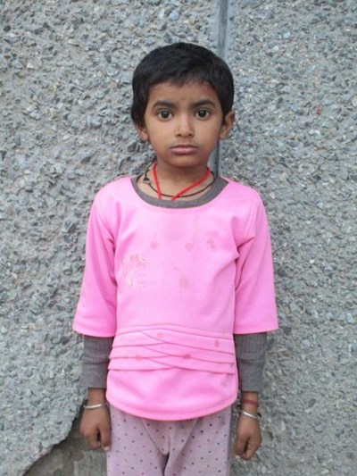 Help Kertika by becoming a child sponsor. Sponsoring a child is a rewarding and heartwarming experience.