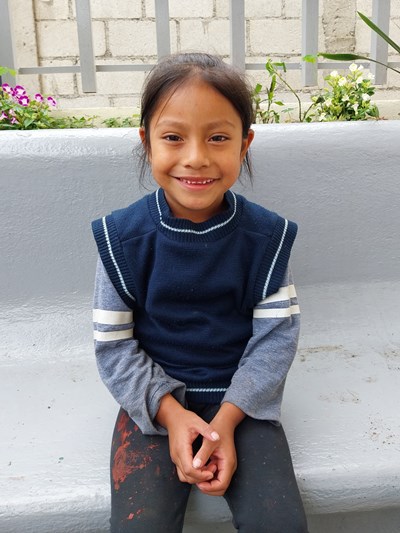 Help Gabriel Naomy Lizeth by becoming a child sponsor. Sponsoring a child is a rewarding and heartwarming experience.