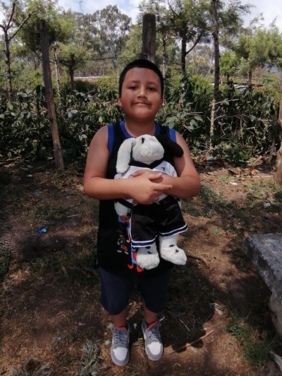Help Maynor Leonardo by becoming a child sponsor. Sponsoring a child is a rewarding and heartwarming experience.