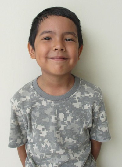 Help Christian Armando by becoming a child sponsor. Sponsoring a child is a rewarding and heartwarming experience.