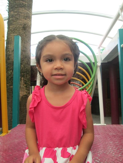 Help María José by becoming a child sponsor. Sponsoring a child is a rewarding and heartwarming experience.