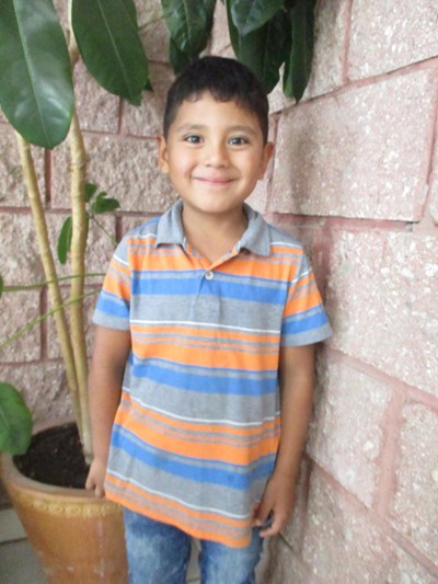 Help Neymar Kerin by becoming a child sponsor. Sponsoring a child is a rewarding and heartwarming experience.