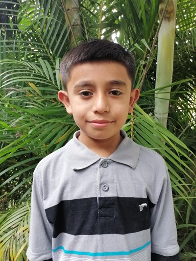 Help Alex Ezequiel by becoming a child sponsor. Sponsoring a child is a rewarding and heartwarming experience.
