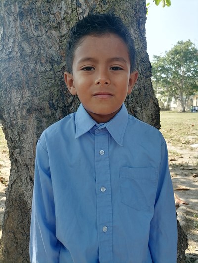 Help Selvin Ariel by becoming a child sponsor. Sponsoring a child is a rewarding and heartwarming experience.