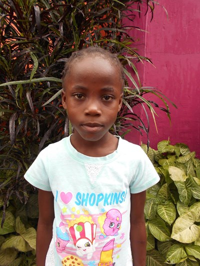 Help Grace by becoming a child sponsor. Sponsoring a child is a rewarding and heartwarming experience.