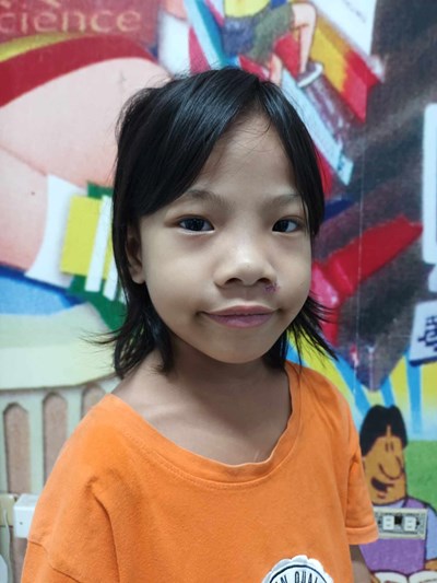 Help Aliya Sassy Kate by becoming a child sponsor. Sponsoring a child is a rewarding and heartwarming experience.