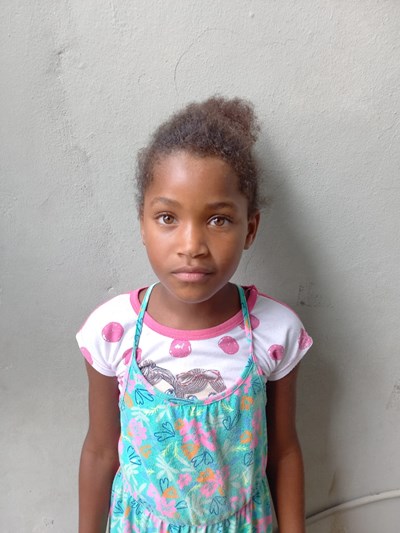 Help Estefani by becoming a child sponsor. Sponsoring a child is a rewarding and heartwarming experience.