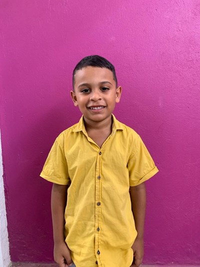 Help Keiler Omar by becoming a child sponsor. Sponsoring a child is a rewarding and heartwarming experience.